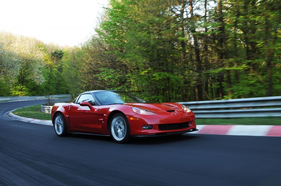  Chevrolet Corvette ZR1 2008 года  (фото 4 из 45)